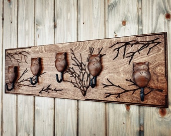 Wooden wall mount coat rack Owl's Hill with 5 hooks