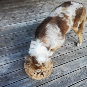 Handmade wooden interactive dog treats puzzle toy and feeder - McPaw's Pizza Spin