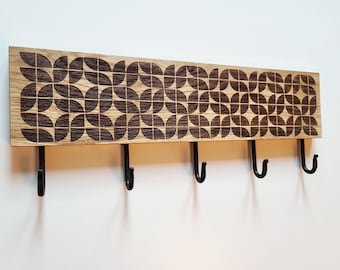 Retro Geometric Oak Wall Coat Rack with Black Metal Hooks