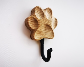 Wooden dog leash holder for wall Paw Print of natural oak