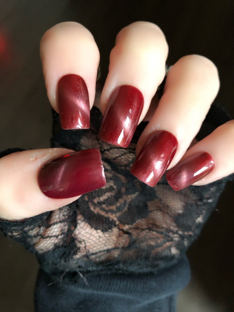 False Nails Square , Fake Nails , Short Square Nails , Red White Nails , Glue On Nails , Set Of 20 , Press On Nails