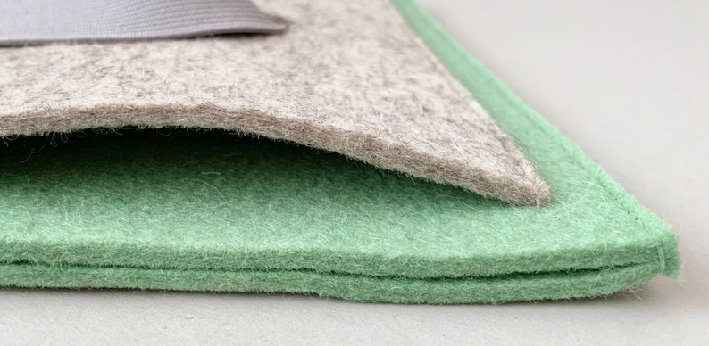 pure new wool felt insulating tablet case shock-absorbing water-repellent custom size iPad Mini sleeve seaspray pocket extra pocket
