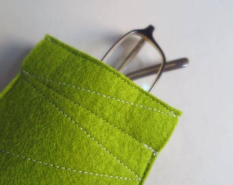 Brillenetui "apple sleeve" reine Schurwolle, stoßdämpfend, isolierend, wasserabweisend, Brillen Hülle, Sonnenbrille, Etui, Lesebrille, grün*