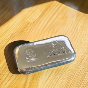 Pirate Stamp 2 Troy Oz Silver bar - Smooth Pirate Bar