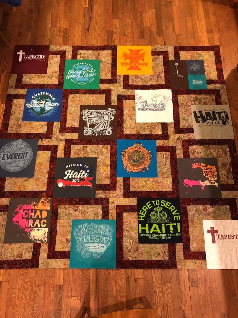 Custom T-shirt Quilts deposit Return shipping and extra labor will be added to the final invoice. Bild 4