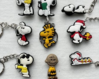 Snoopy Charlie Brown Custom Keyrings/Keychains | cartoon cute emo kids goth fun jake finn 80s 90s