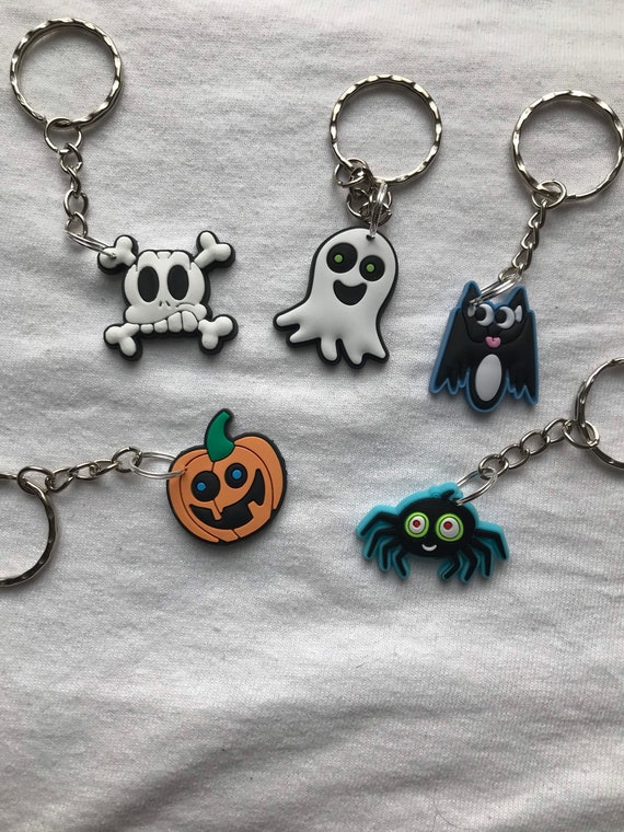 Spooky Goth Ghost Halloween Keyrings/keychains Cartoon Cute Emo
