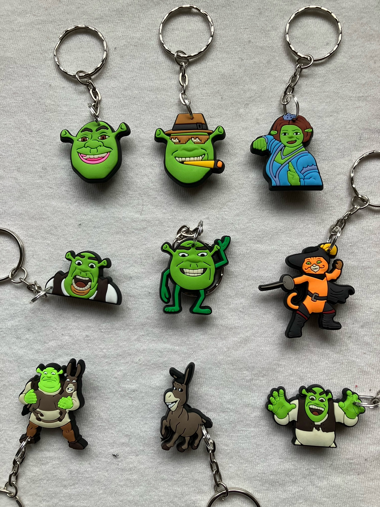 シュレック キーリング/キーチェーン | 漫画、かわいい、エモ、子供