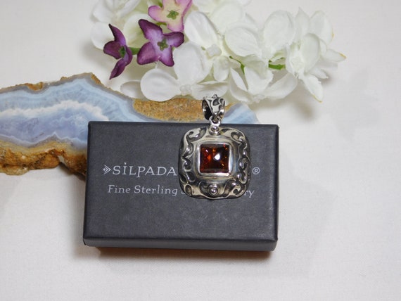 SILPADA Designs® Amber Scroll Design Slider Penda… - image 2