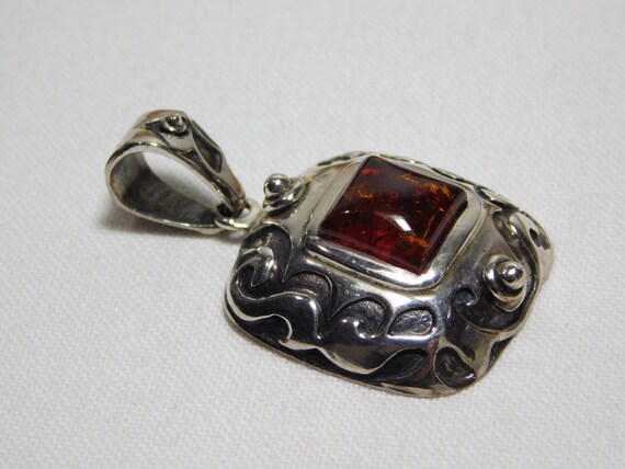 SILPADA Designs® Amber Scroll Design Slider Penda… - image 3