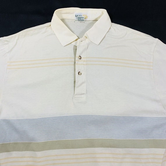 Vintage 80s IZOD Club Beige Stripe Pattern Short … - image 1