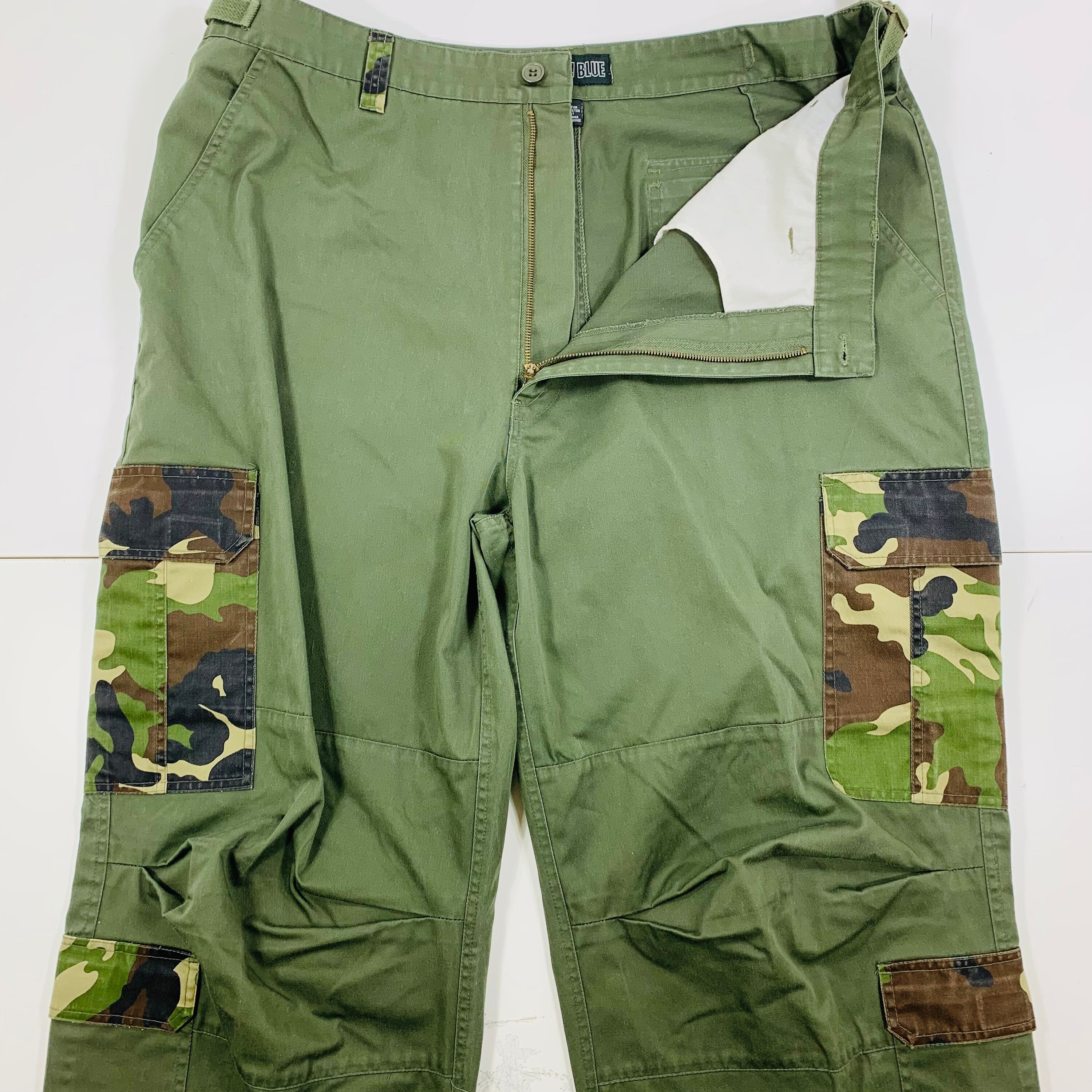 Cargo Pants Camouflage Trim 