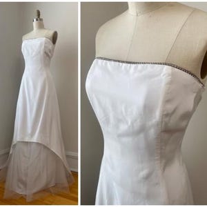 Suknia ślubna w stylu vintage z lat 80. z tiulu bez ramiączek i linii A | Jessica McClintock dla Gunne Sax