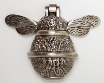 Handmade Pewter Finish Bee Door Knocker | Solid Brass Bumblebee