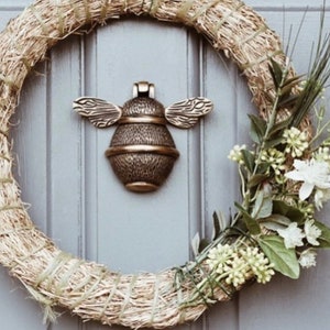 Bee Door Knocker for front door | Polished Solid Brass Knockers Strike Plate | UPVC | Bumblebee Front Door Furniture Brass bee