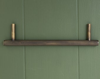 Solid Brass Knurled Pull Handles & Knobs | Kitchen handles | bedroom furniture - Antique Brass Cabinet pulls