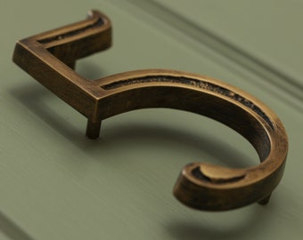 Premium Floating Engraved House Numbers in Heritage Finish Modern Brass Door Numbers Signage Plaque Street Home Address Numbers