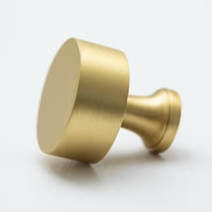 Solid Brass Round Plain Knob | Pull Handles & Knobs | Kitchen handles  | Bedroom Furniture - Solid Brass Cabinet pulls