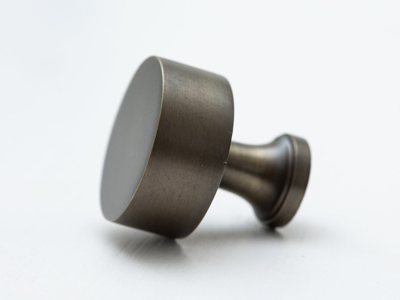 Solid Brass Round Plain Knob | Pull Handles & Knobs | Kitchen handles  | Bedroom Furniture - Solid Brass Cabinet pulls