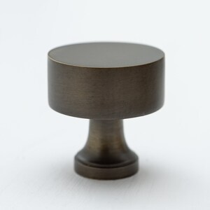 Solid Brass Round Plain Knob | Pull Handles & Knobs | Kitchen handles  | Bedroom Furniture - Solid Brass Cabinet pulls