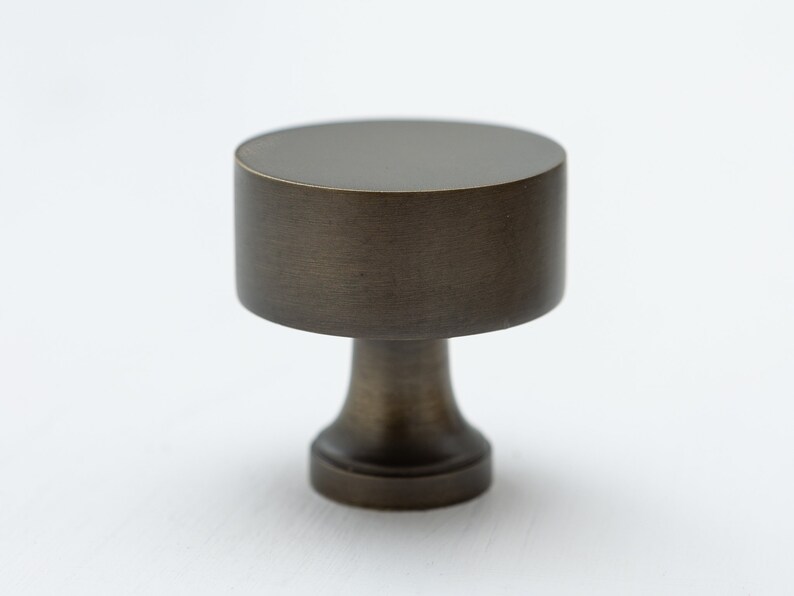 Solid Brass Round Plain Knob | Pull Handles & Knobs | Kitchen handles  | Bedroom Furniture - Solid Brass Cabinet pulls