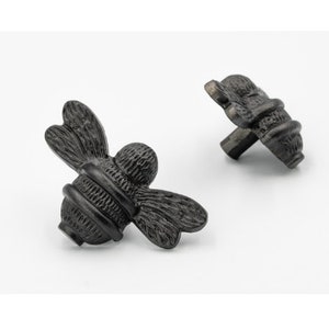 wardrobe door handles, bee knobs, bee door knob, cabinet knobs, door handles, cupboard handles, knobs & handles, bee drawer handles, knobs, wardrobe handles, drawer knobs, cupboard door handles, cupboard knobs, handles