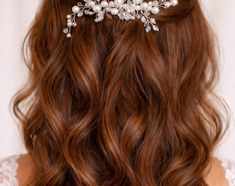 Peineta nupcial de perlas de cristal: accesorio decorativo plateado para el cabello de novia.