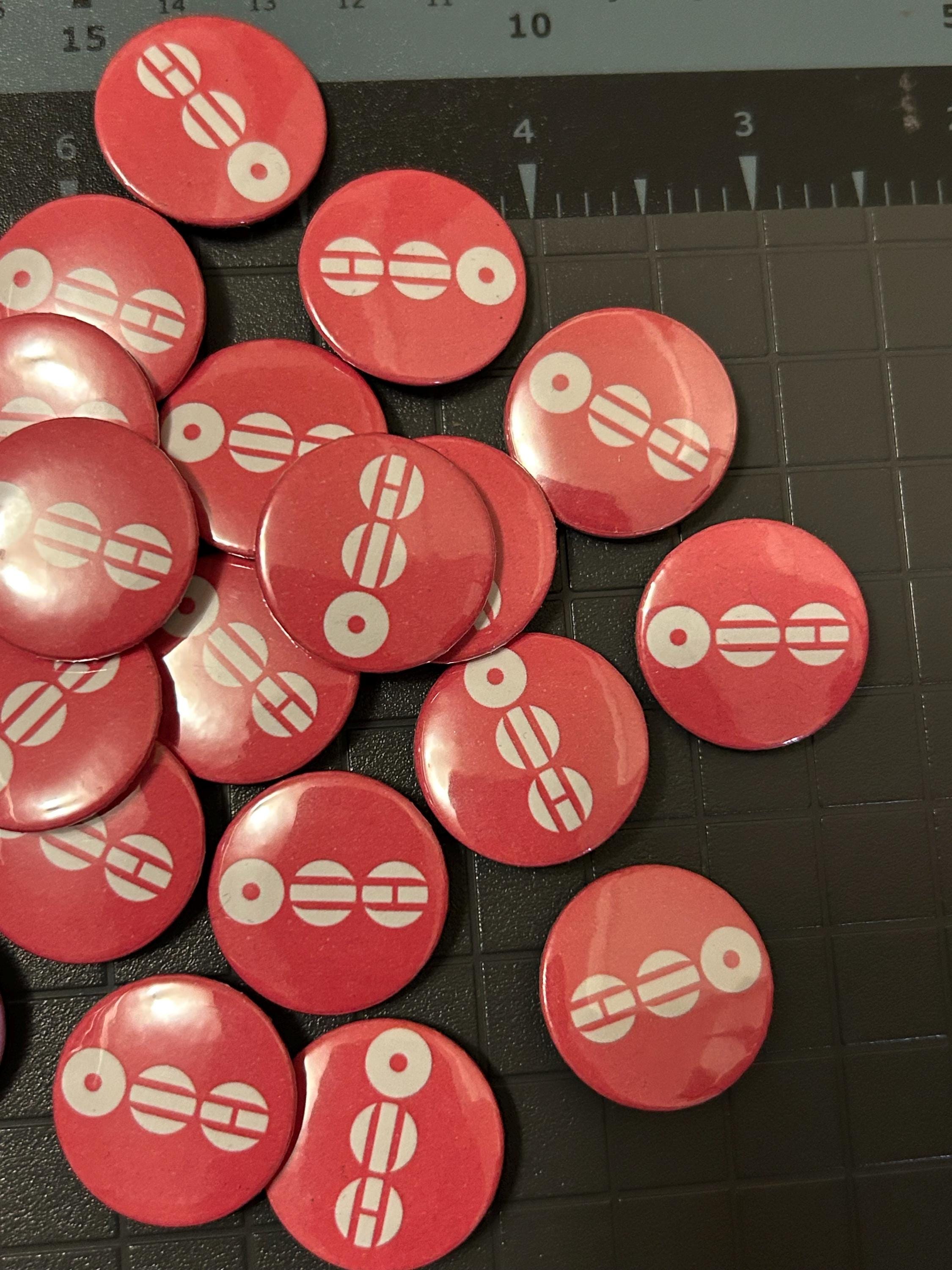 Kpop 1 Inch Pins Bulk for Freebies / Concert World Tour 2026 ...