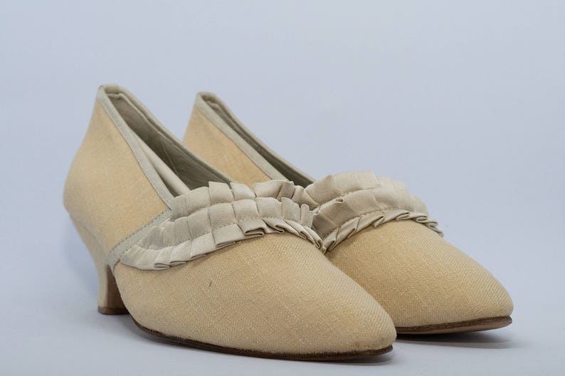 Regency Shoes | Jane Austen Shoes | Bridgerton Shoes     18th Century Shoe  Reenactment Georgian historical footwear silk pumps  AT vintagedancer.com