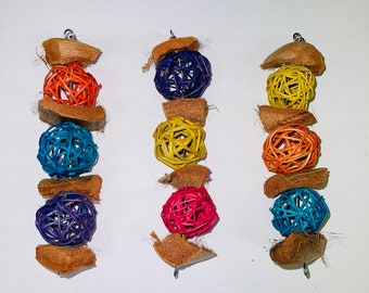 7" Colorful Coconut & Vine Ball Hanging Chew Toy - Chinchilla