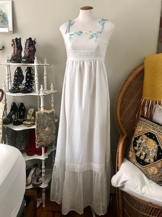 vintage long white strapless embroidered vicky vau