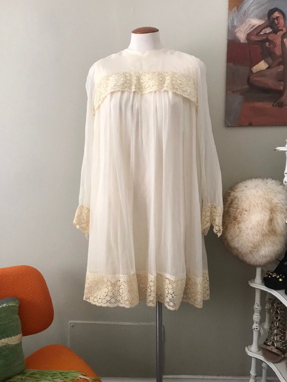 70's edwardian lace long sleeve shift dress