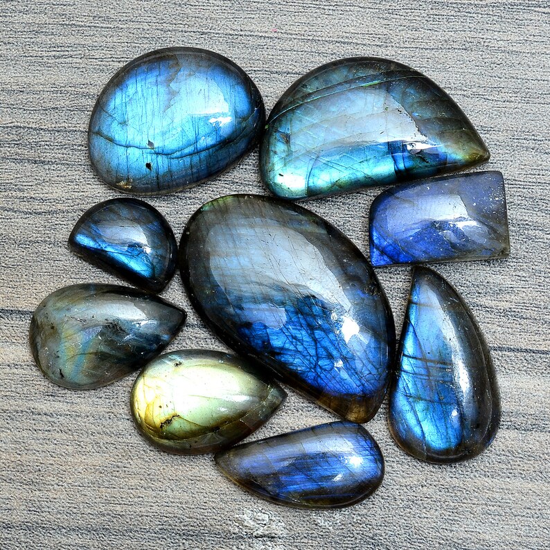 Natural Rare Labradorite Blue Fire Gemstone 18mm-40mm Fancy Cabochon Lot Labradorite Semi Precious Gemstone Smooth Cabs for Wire Wrapping