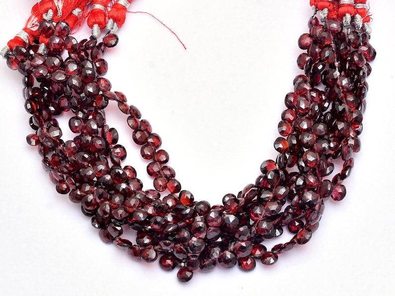 8inch Strand Mozambique Red Garnet 5mm Heart Gemstone Briolette Beads Natural AAA Garnet Semi Precious Gemstone Faceted Briolettes Beads