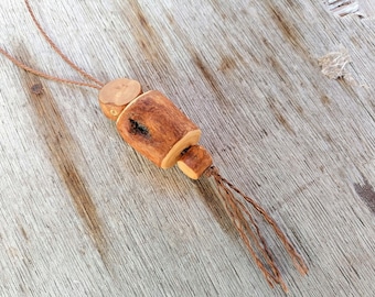 Collier long, Véritablement fait à la main, Collier pendentif en bois