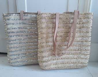 Sequined palm leaf tote bag with leather handles