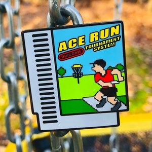 Ace Run Disc Golf Pin™ - High Quality Hard Enamel Pin - Disc Golf Christmas Gift