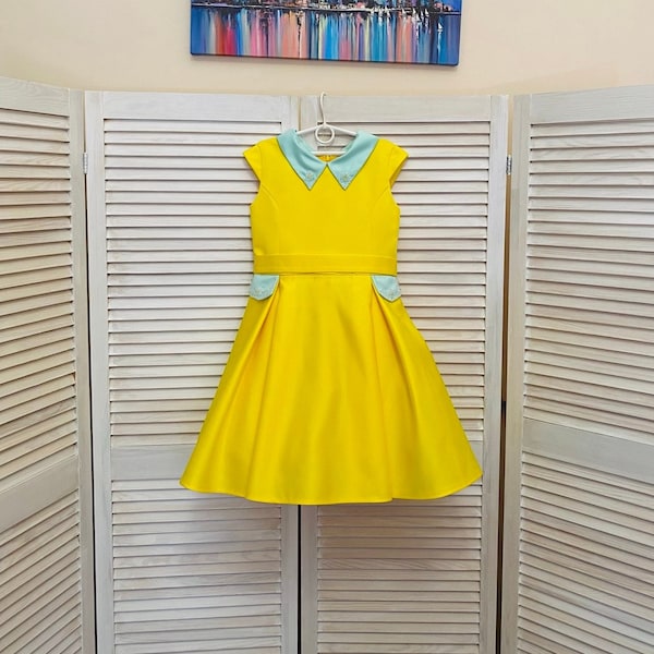 Yellow pageant interview cocktail dress with mint collar and pockets/ Knee length dress/ Girl Interview outfit/ Custom pageant dresses