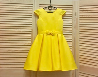 Hot yellow pageant interview cocktail dress with cup sleeves/ Knee length dress/ Girl Interview outfit/ Pageant wear/ Custom pageant dresses