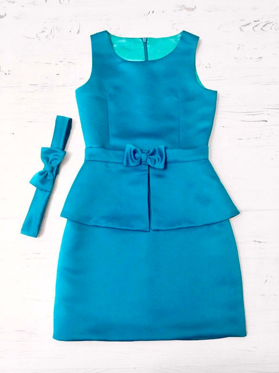 turquoise peplum dress Turquoise Satin Peplum Dress: Girls Interview Outfit With Belt
