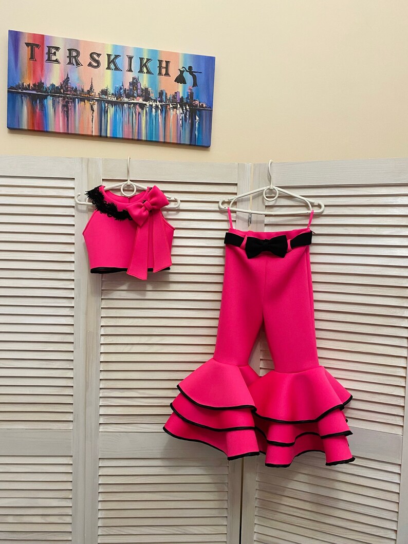 Hot pink neoprene/ scuba girls suit with top and pants and black trim/ Girls casual outfit/ Interview outfit/ Custom pageant suit 