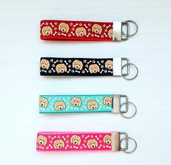 Goldendoodle Keychain,Goldendoodle Gift,Goldendoodle,Goldendoodle Mom, Goldendoodle Dad,Goldendoodle Lovers,Life Is Golden Keychain