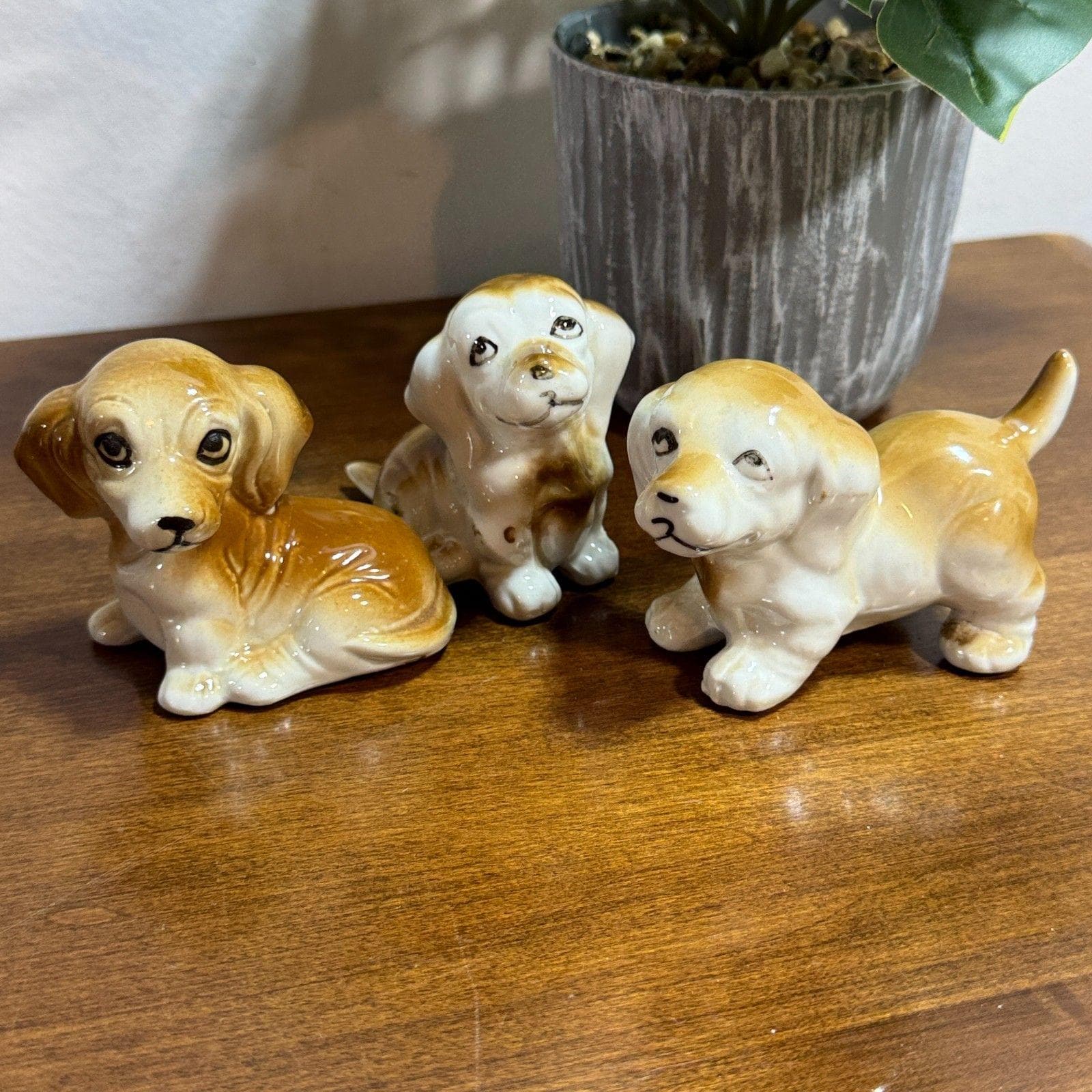 ヴィンテージ ビーグル犬の置物 3個セット 陶器製 - Etsy 日本