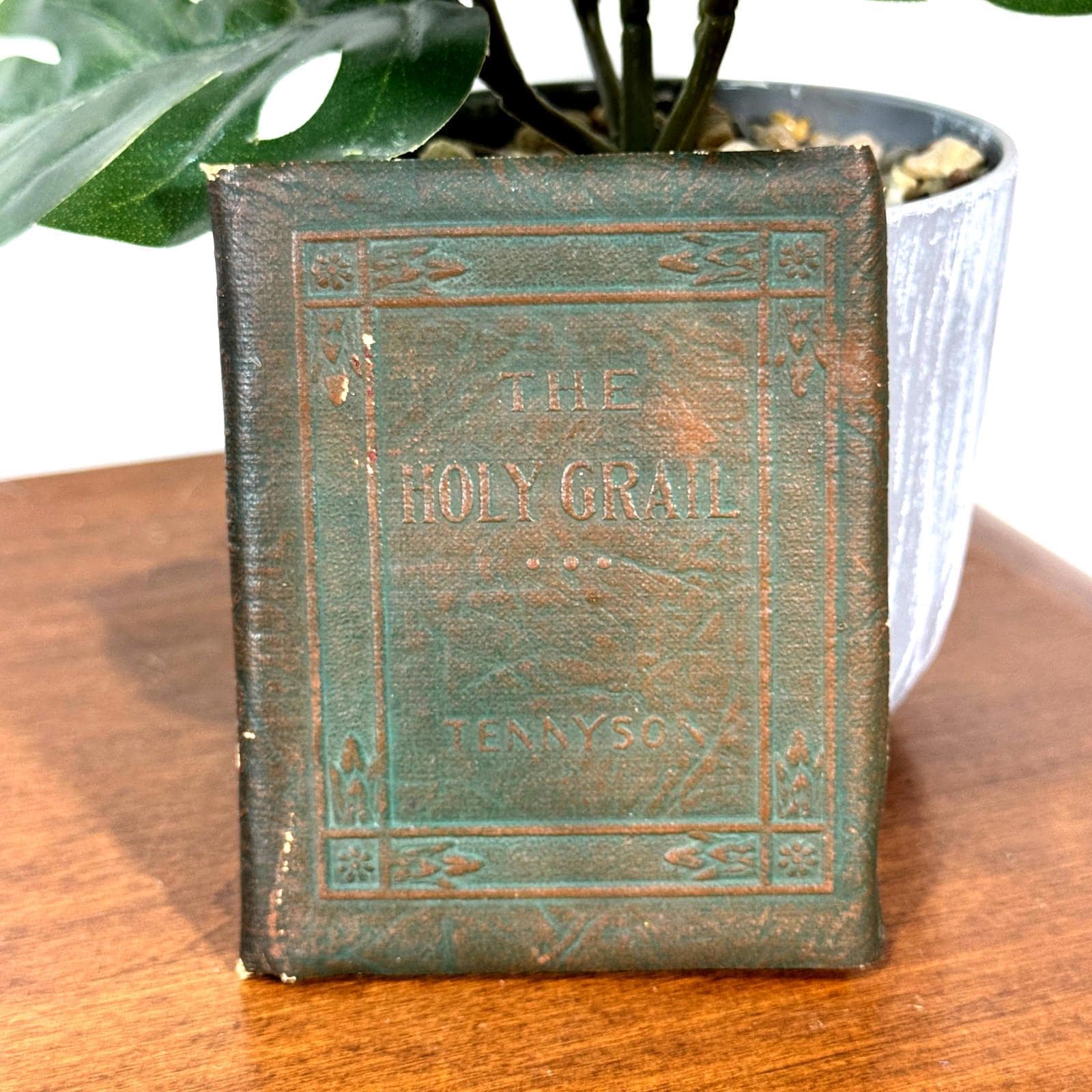 Antique Little Leather Library Book the Holy Grail Alfred Tennyson