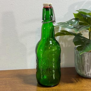 Vintage Grolsch grün geprägte Bügelflasche