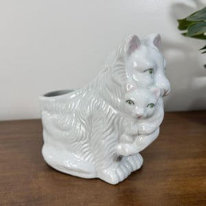 Vintage White Ceramic Cat & Kitten Planter Figurine Decorative Pot Mid Century