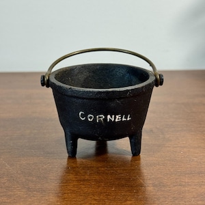 Vintage Cast Iron 3 Legged Cauldron Pot with Handle 2"