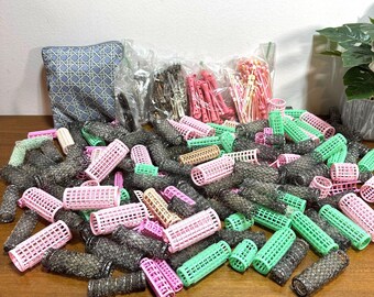 Vintage Hair Rollers Curlers Brush Mesh Wire Lot of 145 With  display picture 1