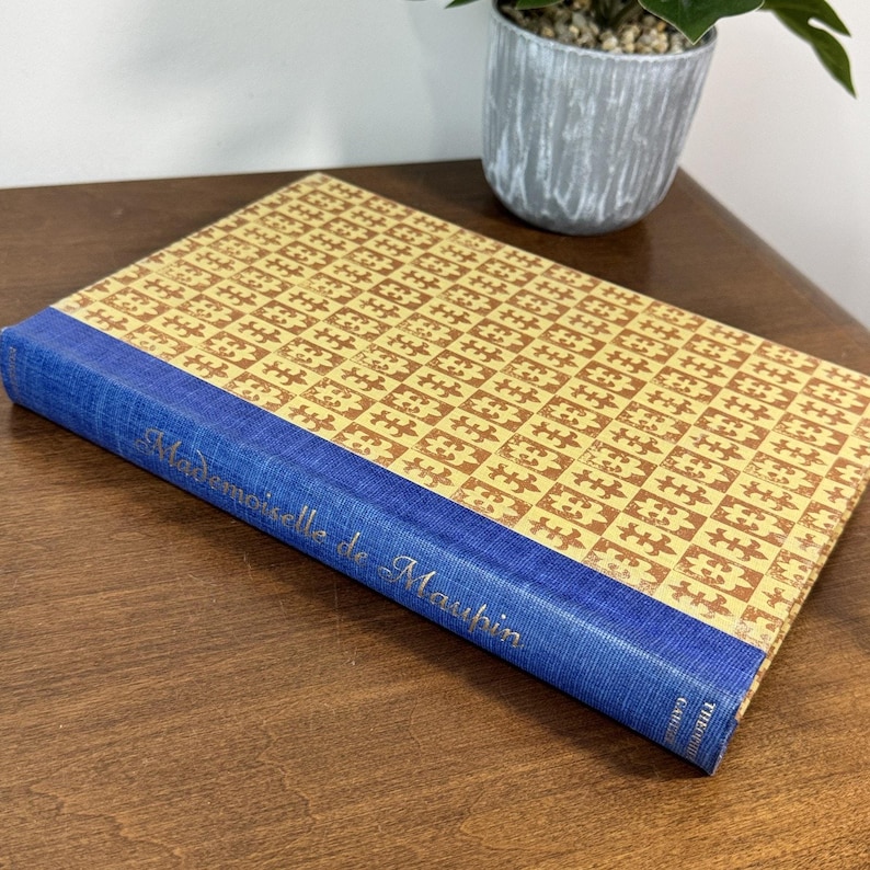 Mademoiselle de Maupin Theophile Gautier Heritage Nonesuch Press 1944 image 1