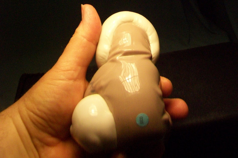 LLadro Eskimo Figurine With A Polar Bear Cub